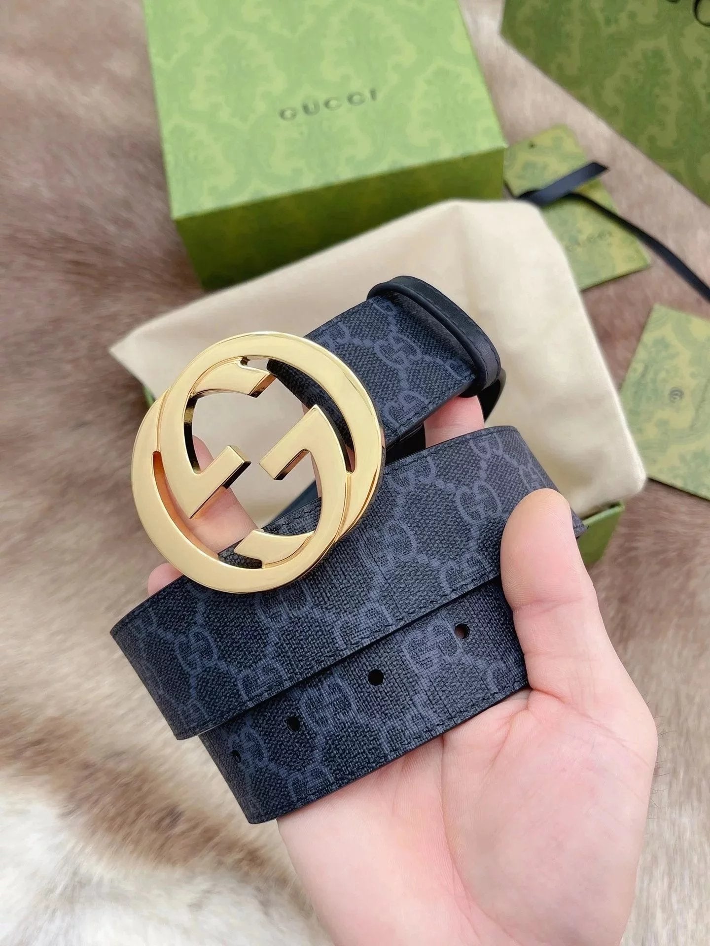 Gucci  Black Flower Belt