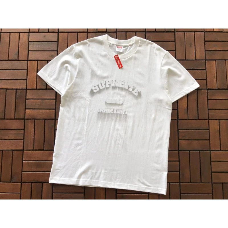 T-shirt Supreme