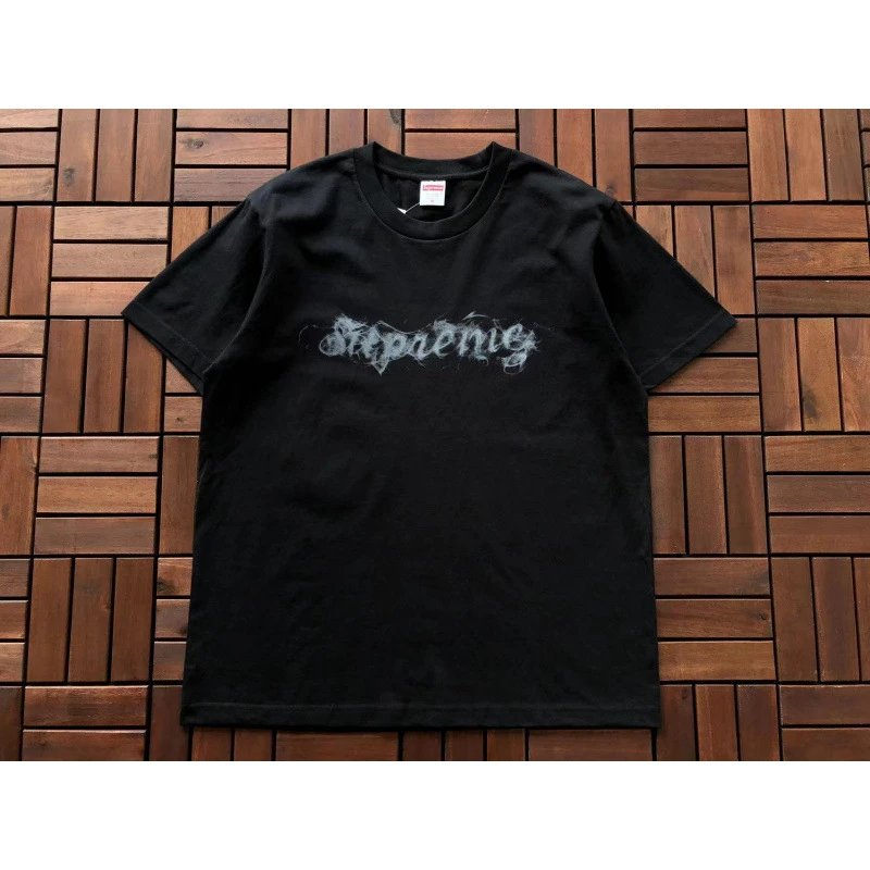 T-shirt Supreme