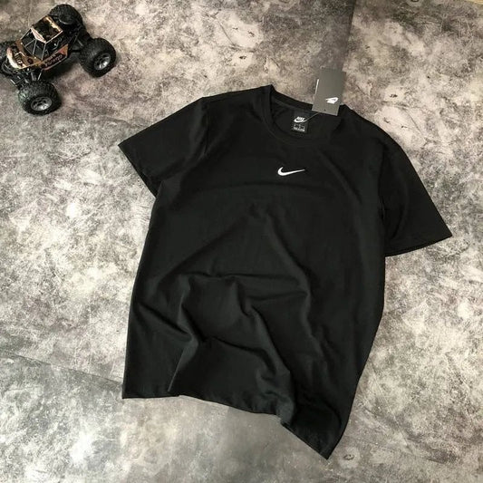 T-shirt Nike