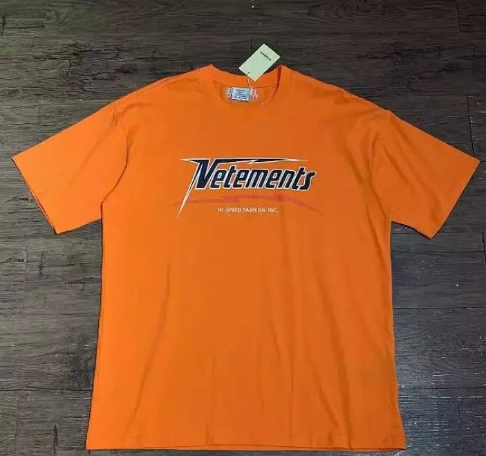 T-shirt Vetements V2